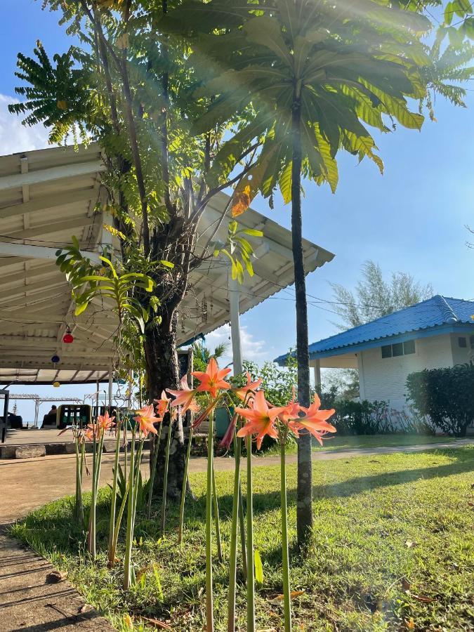 Sabai Beach Resort Koh Mak Exterior foto