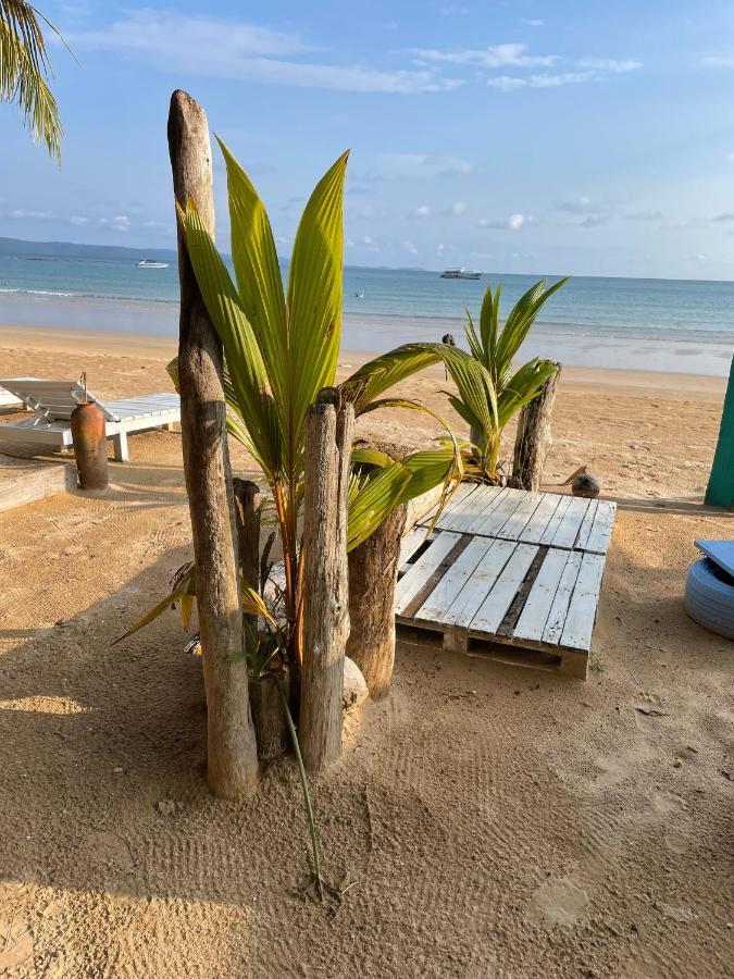 Sabai Beach Resort Koh Mak Exterior foto